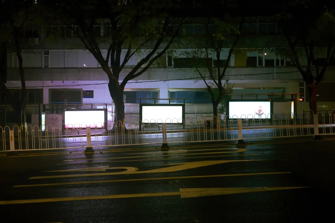 建材装饰行业动态：武汉工程装修中常用五金配件的规格与选用标准