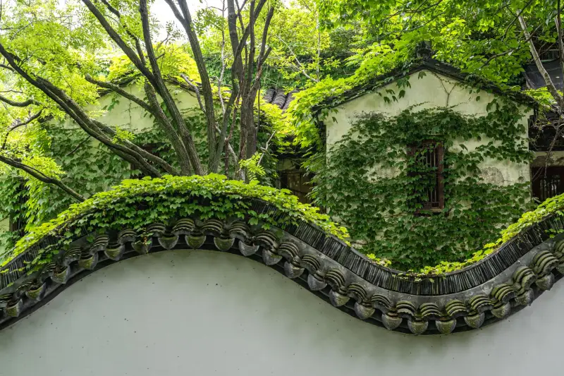 武汉建材市场五金配件选型对比：不同材质性能与适用场景分析